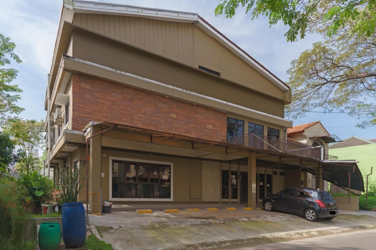 Koolkost Syariah At Taman Simprug Cikarang Hotel Bekasi Luaran gambar