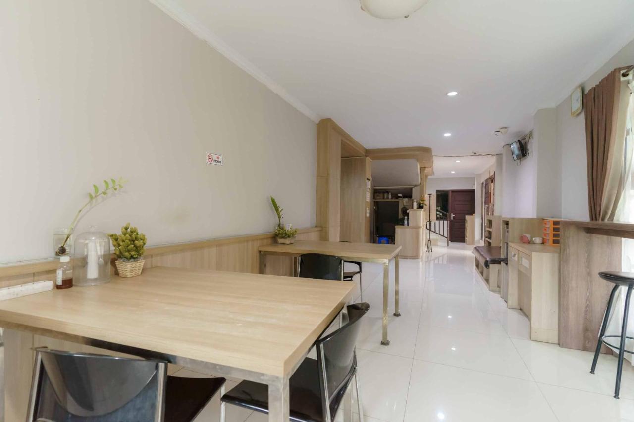 Koolkost Syariah At Taman Simprug Cikarang Hotel Bekasi Luaran gambar